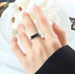 French Chic Geometric Acrylic Ring – Modern Fashion Statement